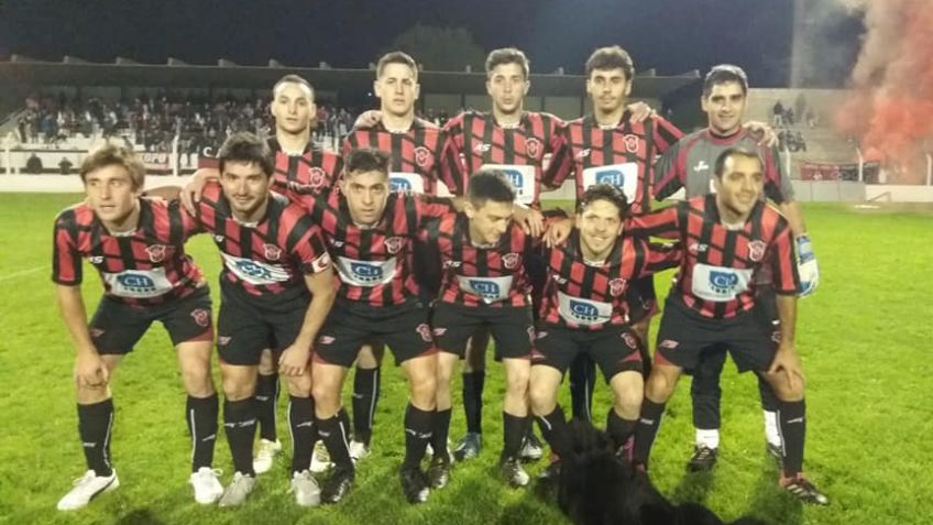 Independiente - Juarense, finalistas