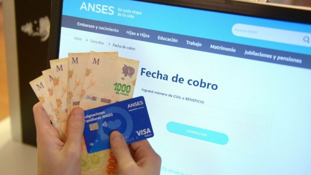 Este martes comienza el pago del bono de 70mil pesos a Jubilados de la  mínima